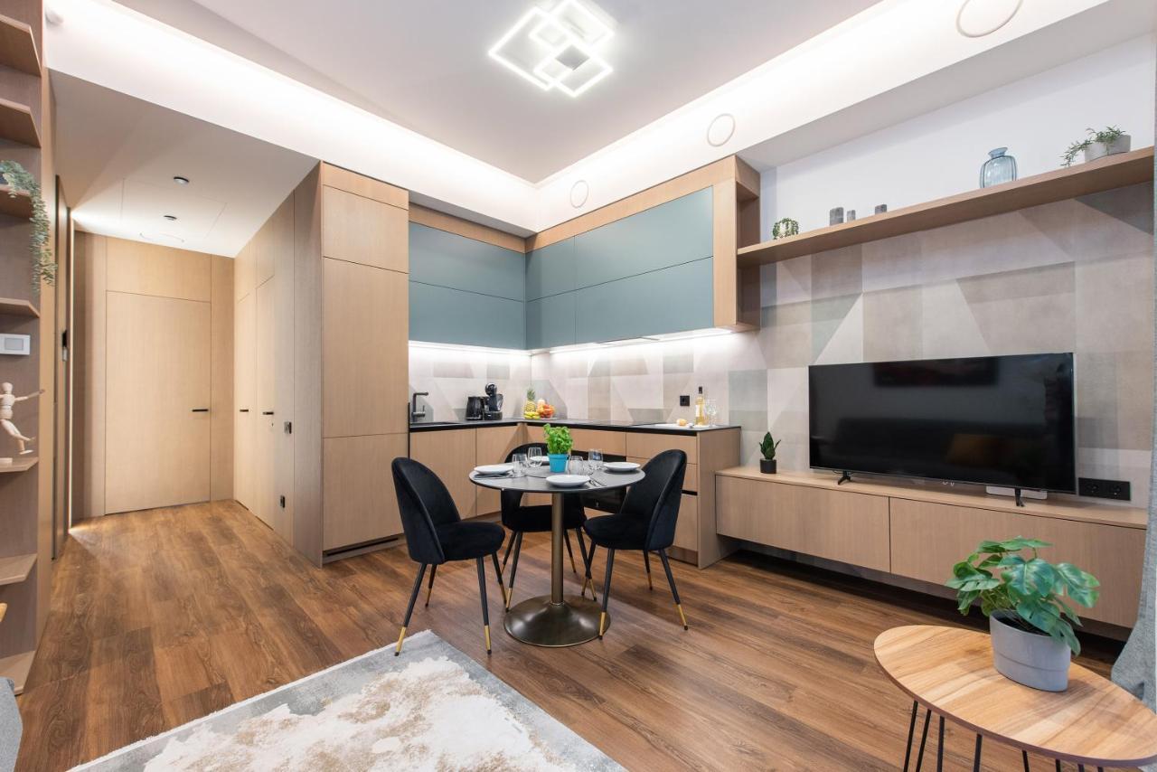 Cohost I New Basteja Life Apartments W-Garage Prkg & Self Check-In VNO Dış mekan fotoğraf