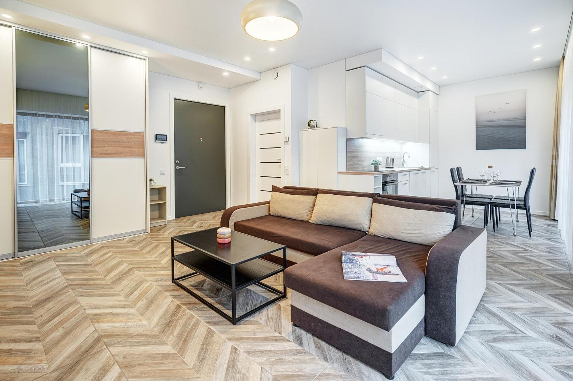 Cohost I New Basteja Life Apartments W-Garage Prkg & Self Check-In VNO Oda fotoğraf